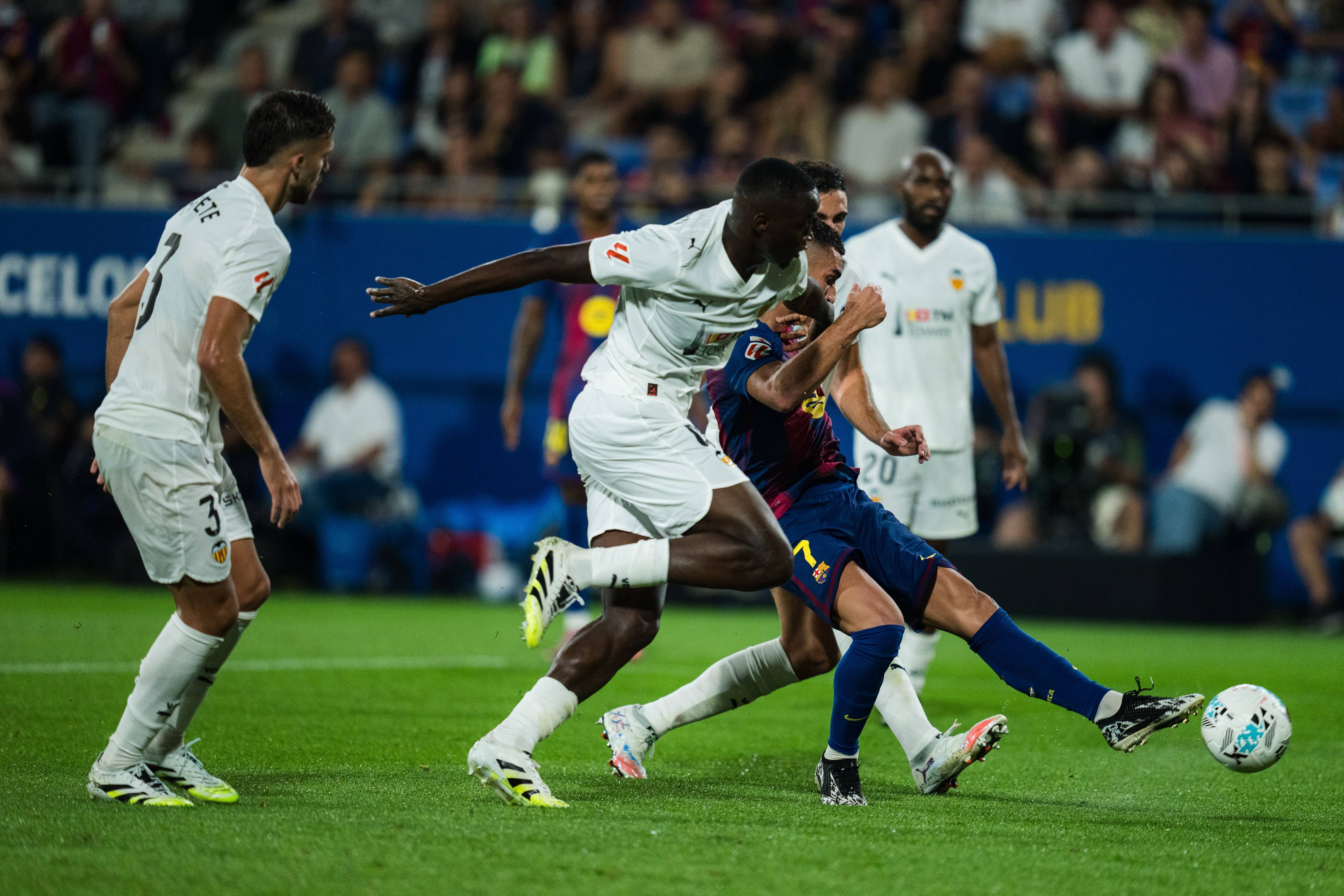 1xBit体育app下载地址-关于巴塞罗那俱乐部多元化发展，涵盖足球以外还有哪些精彩体育项目？的信息